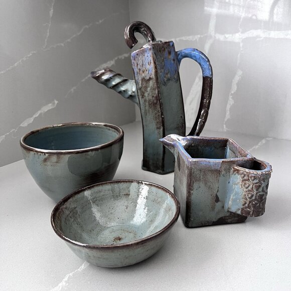 Jenna Basile Vintage Studio Art Pottery Set Of 4 Items TeaPot Jug Bowls 2002-04 - Picture 1 of 16